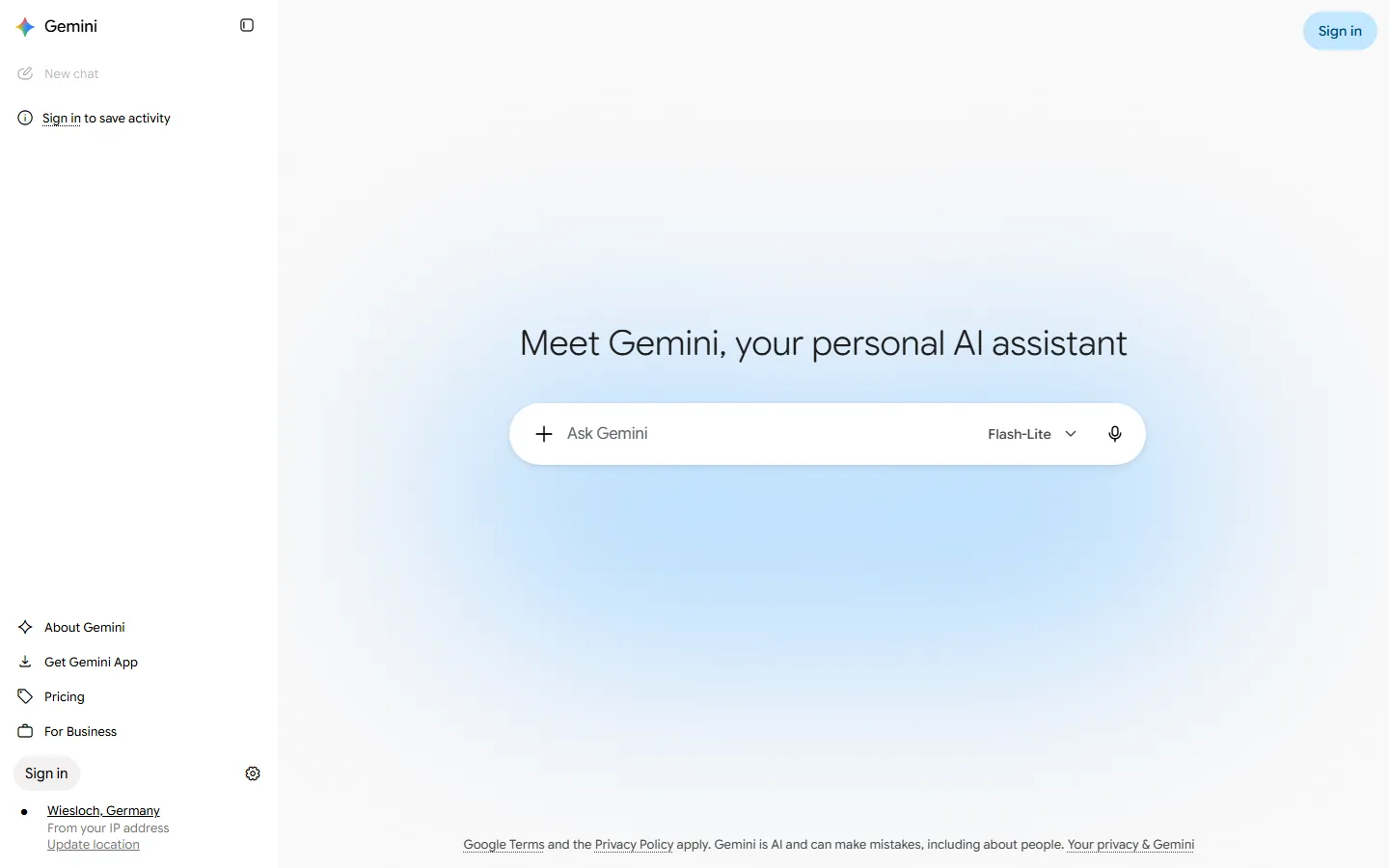 Google Gemini chat interface with prompt composer and conversation controls.